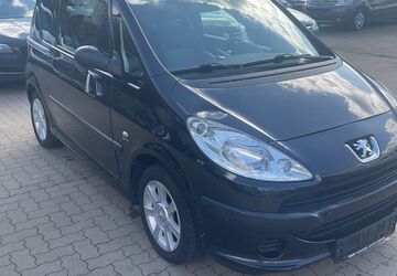 Peugeot 1007 231.000 km 1.290 &euro; Hamburg 21107