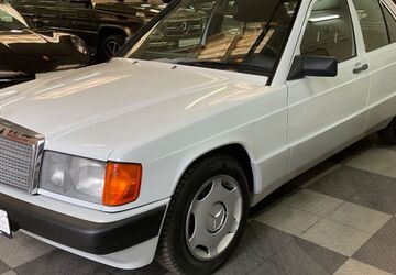 Mercedes-Benz 190 118.599 km 11.750 &euro; Hamburg 22087