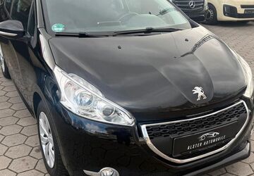 Peugeot 208 62.000 km 5.695 &euro; Hamburg 20097