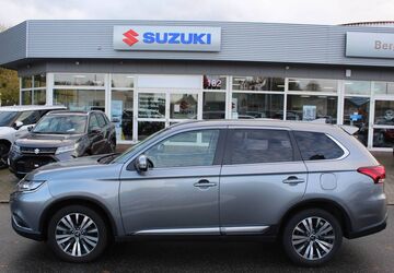 Mitsubishi Outlander 62.608 km 22.350 &euro; Elmshorn 25337