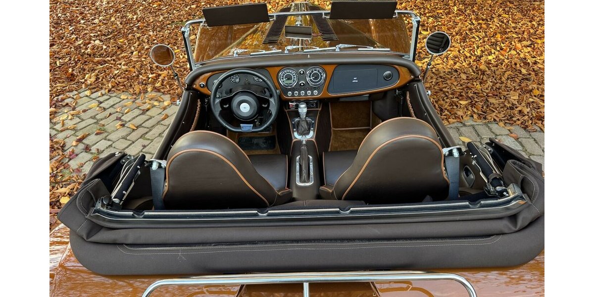 Morgan Plus 8 4.8 AERO8 GOLDFINGER 007 9.999 km 139.999 &euro; Hamburg 22339