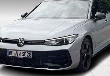 VW Passat Variant 8.250 km 59.888 &euro; Hamburg 22303