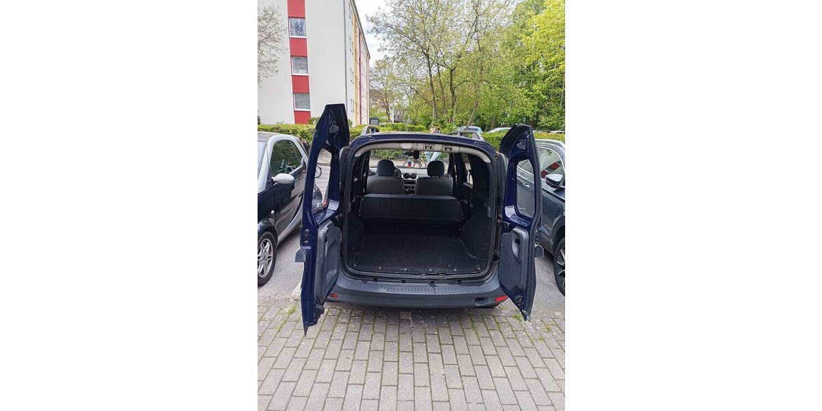 Dacia Logan Kombi 86.500 km 2.490 &euro; Pinneberg 25421