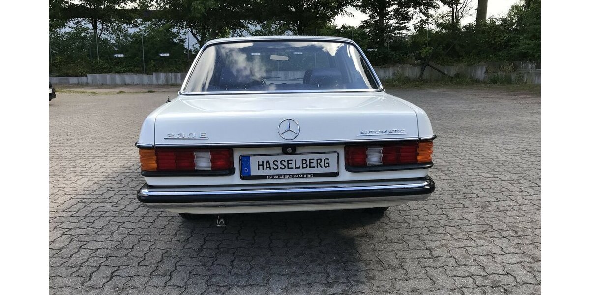 Mercedes-Benz 230 W123 Sanders Automat ABS AirBag SSD Velours 146.358 km 15.999 &euro; Hamburg 22339