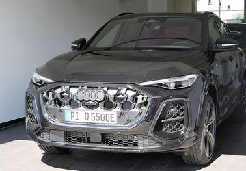 Audi Q5 6.000 km 78.450 &euro; Kölln-Reisiek/Elmshorn 25337