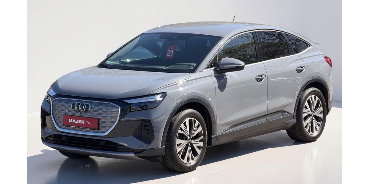 Audi Q4 e-tron 24.612 km 24.890 &euro; Hamburg 22043