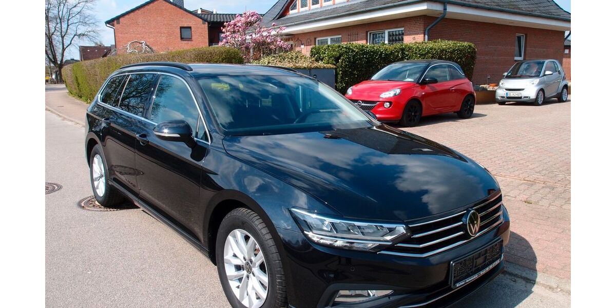 VW Passat Variant 33.786 km 26.990 &euro; Braak 22145