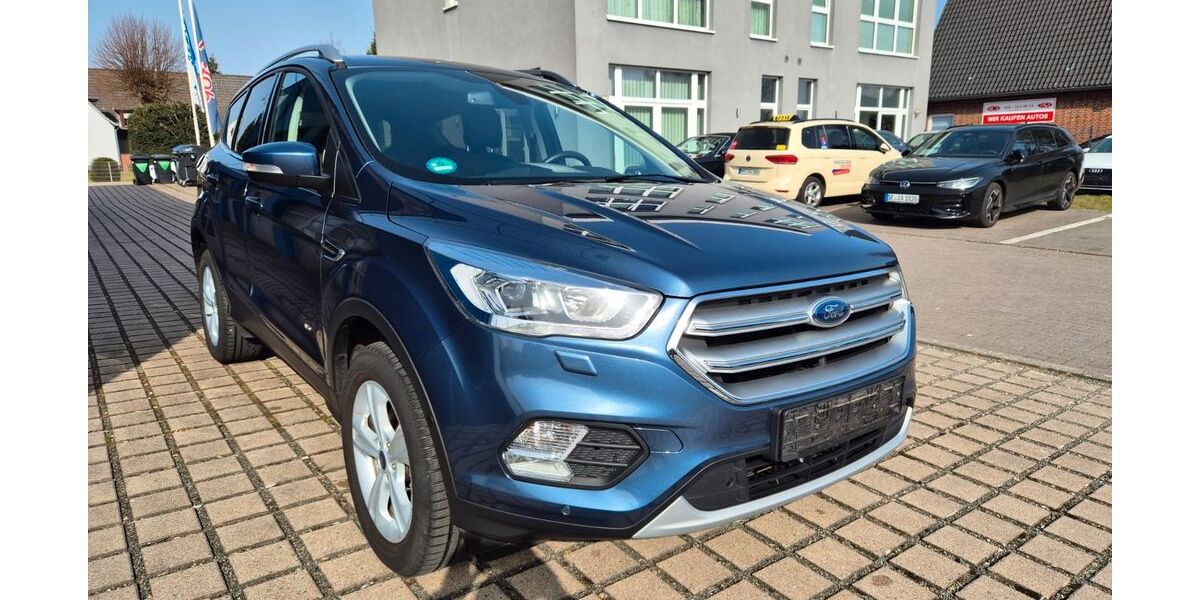 Ford Kuga 35.500 km 17.600 &euro; Norderstedt / Hamburg 22851