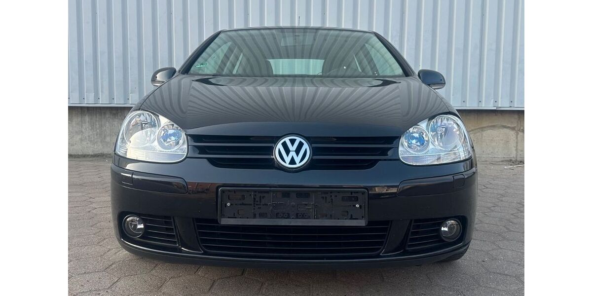 VW Golf 140.448 km 3.900 &euro; Hamburg 20539
