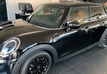 Mini Cooper 68.000 km 17.000 &euro; Schönberg 22929
