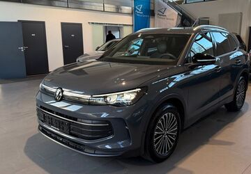 VW Tiguan 28.960 km 34.490 &euro; Tornesch 25436