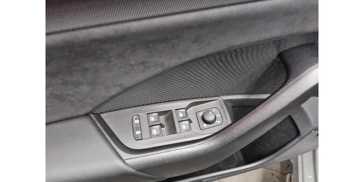 Skoda Octavia Combi 2.0 TDI DPF RS Plus 96.007 km 7.800 &euro; Hamburg 22547