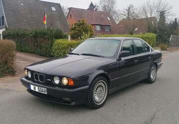 BMW M5 461.150 km 22.990 &euro; Klein Nordende 25336