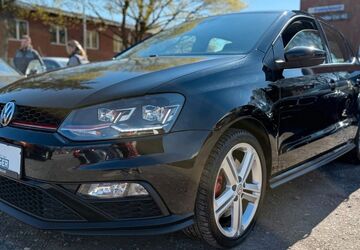 VW Polo 98.627 km 14.990 &euro; Hamburg 22179
