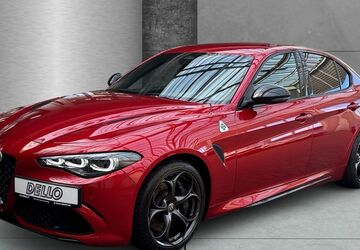 Alfa Romeo Giulia 19.990 km 77.690 &euro; Hamburg 22529