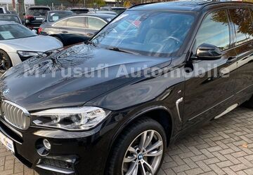BMW X5 176.337 km 28.490 &euro; Hamburg 22047