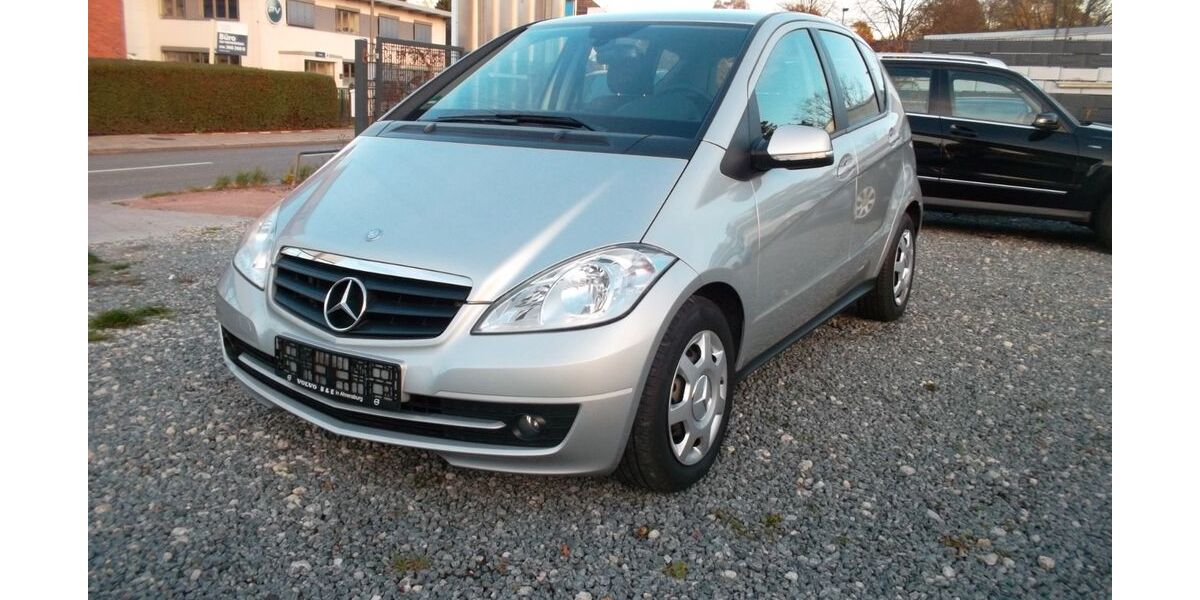 Mercedes-Benz A 180 117.000 km 6.990 &euro; Hamburg 22045