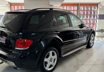 Mercedes-Benz ML 500 224.500 km 13.500 &euro; Hamburg 22335