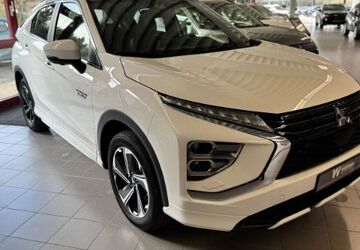 Mitsubishi Eclipse Cross 23.721 km 21.990 &euro; Hamburg 22525
