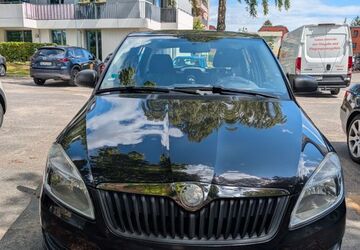 Skoda Fabia 121.500 km 2.950 &euro; Norderstedt 22846