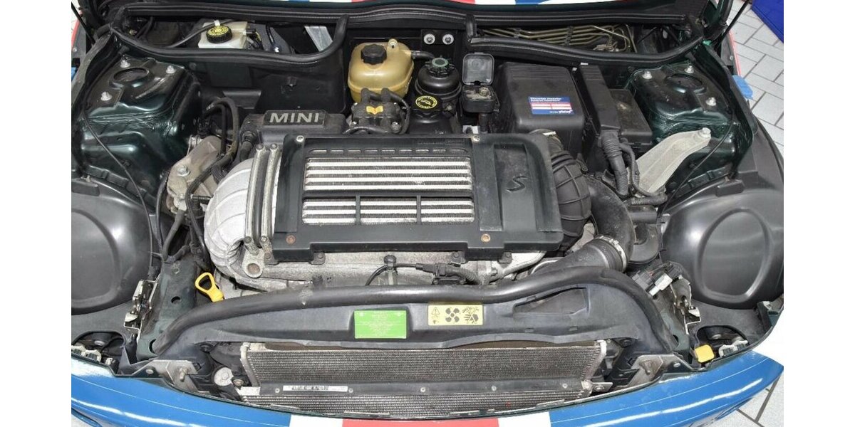 Mini Cooper S UnionJack foliert dt. Zulassung MwSt. !!! 104.177 km 7.999 &euro; Hamburg 22339