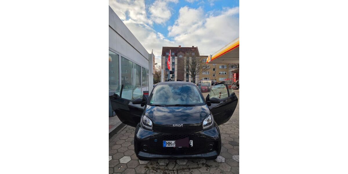 Smart ForTwo 26.399 km 10.400 &euro; Hamburg 21077